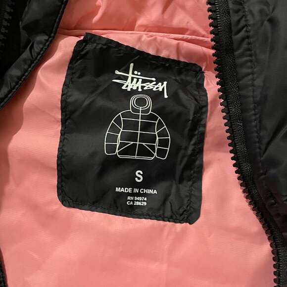 Stussy zip-up hooded cropped down jacket - Picture 3 of 8